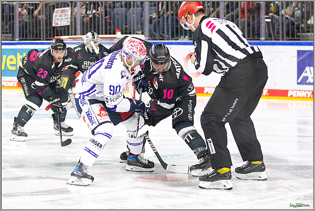 PENNY DEL;  Koelner Haie - Schwenninger Wild Wings; Koeln, 08.10.2021